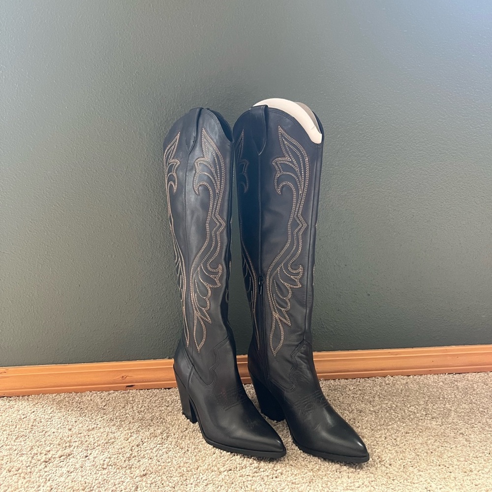 NEW- Aldo Alamo Western Boot